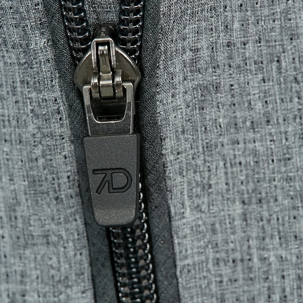 7 Diamonds Mens Oxygenate Full Zip Hoodie XL Grey‎ Black 4 Way Stretch Quick Dry - Picture 8 of 16